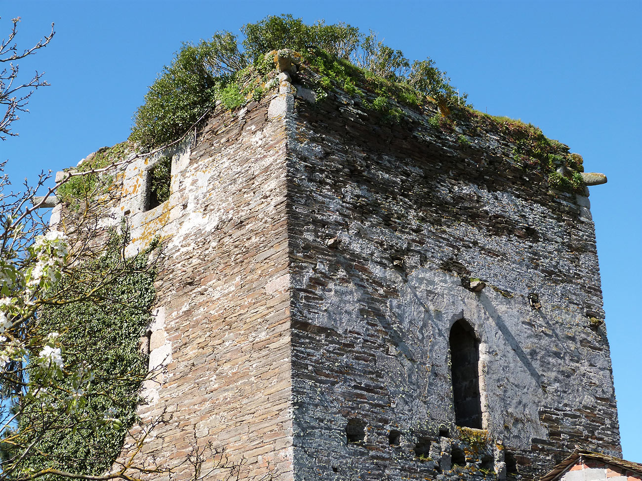 TORRE DE SOBRADA