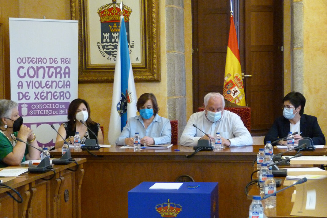 Reunida a Mesa Local de Coordinación Interinstitucional contra a Violencia de Xénero