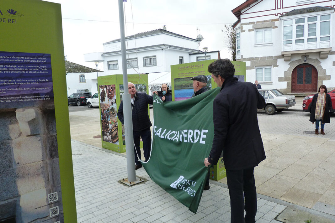 Izado da Bandeira Verde en Outeiro de Rei