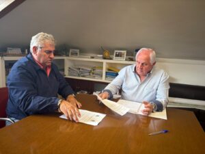 Firma do convenio do Concello de Outeiro de Rei e o Club Fluvial de Lugo 2026